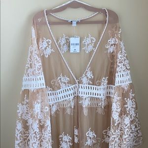 Forever21 Floorlength embroidered lace/mesh kimono